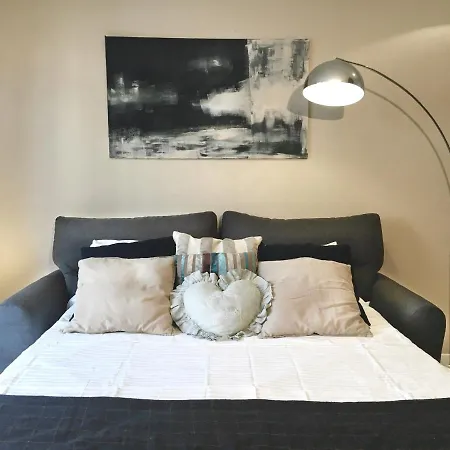 City Center Apt, Beach And Bike Included, Big Terrace Apartment Grado