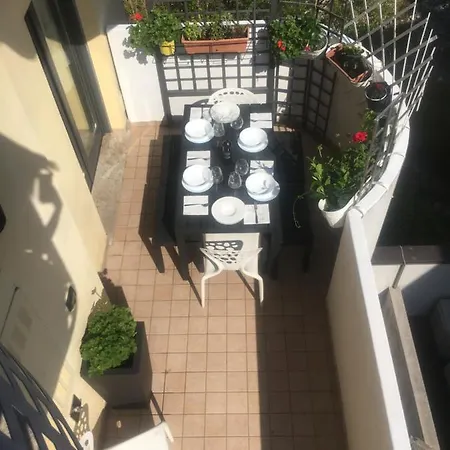 City Center Apt, Beach And Bike Included, Big Terrace Grado